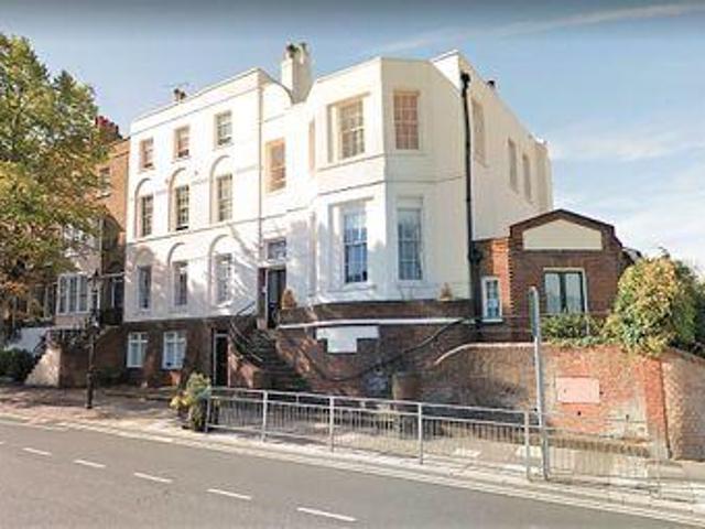House for sale in Brompton, Chatham