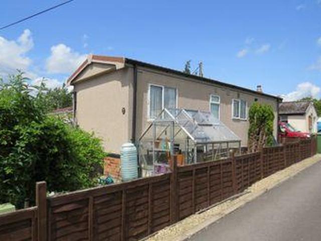 House for sale in The Slade, Oxfordshire