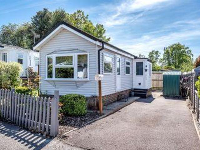 House for sale in Red Hill, Surrey