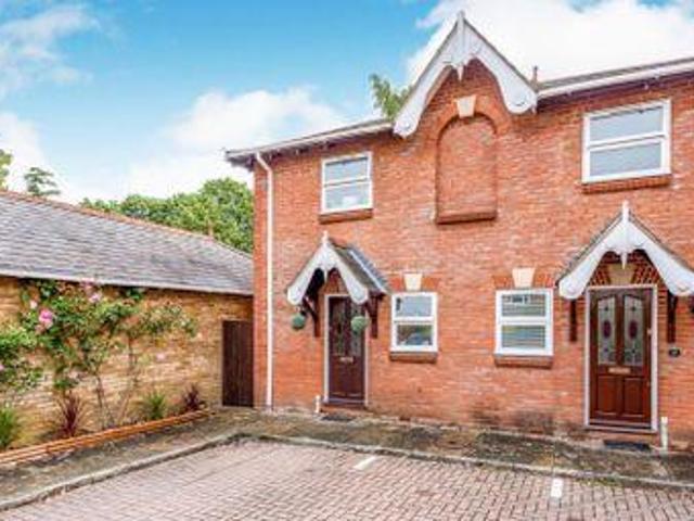 House for sale in Pachesham Park, Surrey