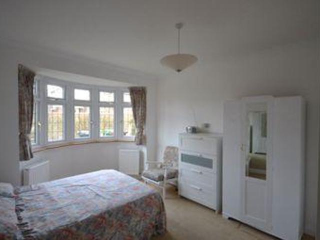 House for rent in Five Acres, Hertfordshire