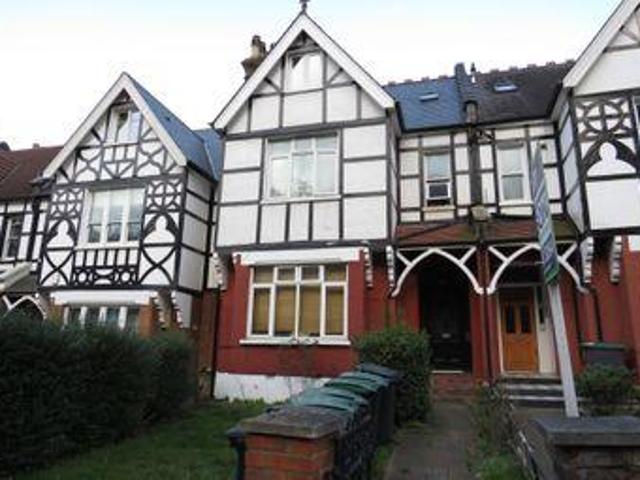 House for rent in Lyons, Greater London