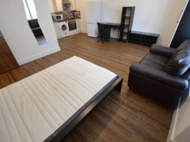 House for rent in Pinfold, Leicestershire
