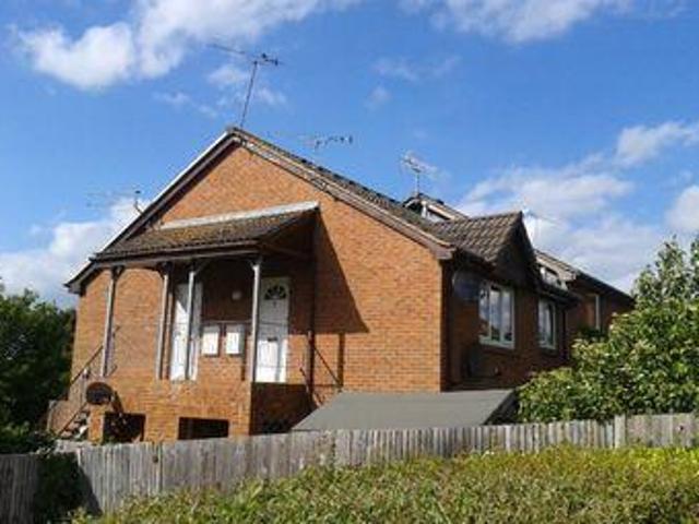 House for rent in Fole, Surrey
