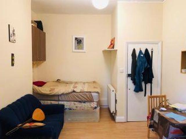 House for rent in Lyons, Greater London
