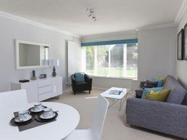House for rent in Thames Ditton, Elmbridge