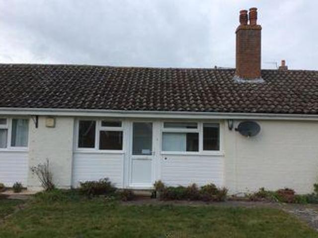 House for sale in Green Close, Warwickshire
