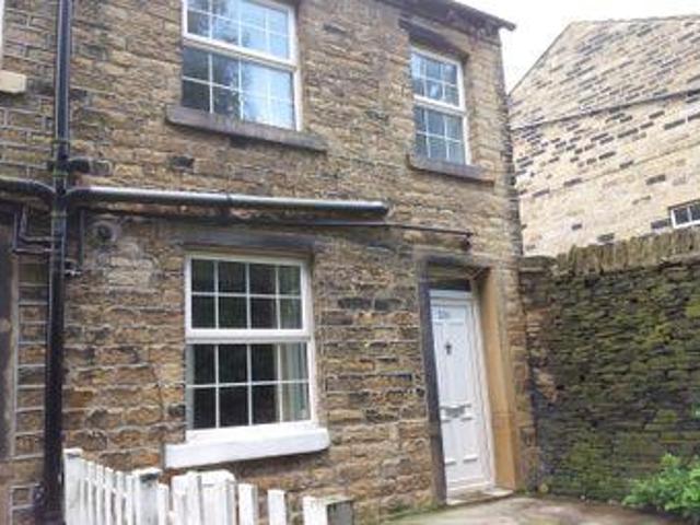 House for rent in Huddersfield, West Yorkshire