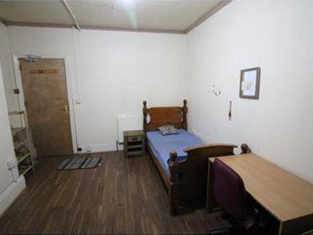 House for rent in Huddersfield, Kirklees