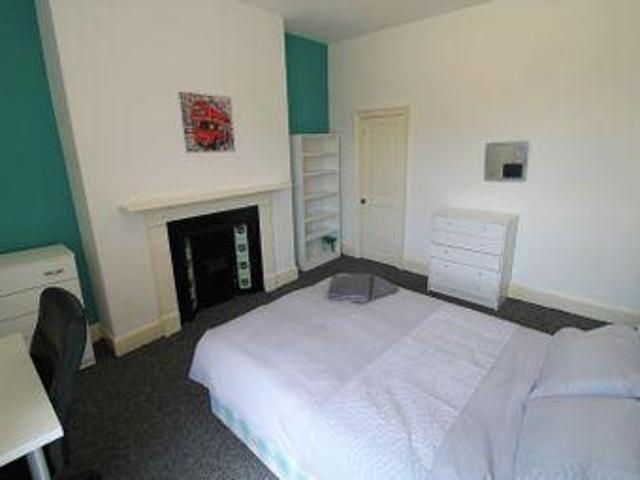 House for rent in Huddersfield, West Yorkshire