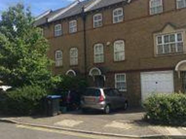 House for rent in Wembley, Greater London