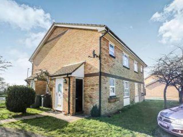 House for sale in Luton, England