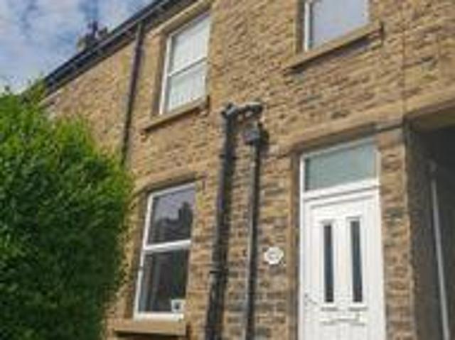 House for sale in Huddersfield, West Yorkshire