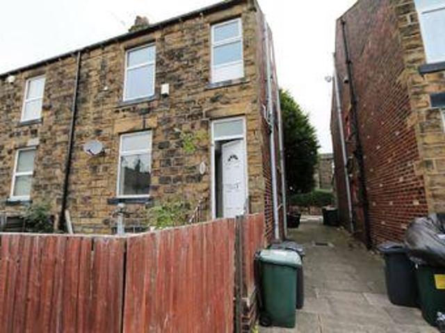 House for sale in Batley, West Yorkshire