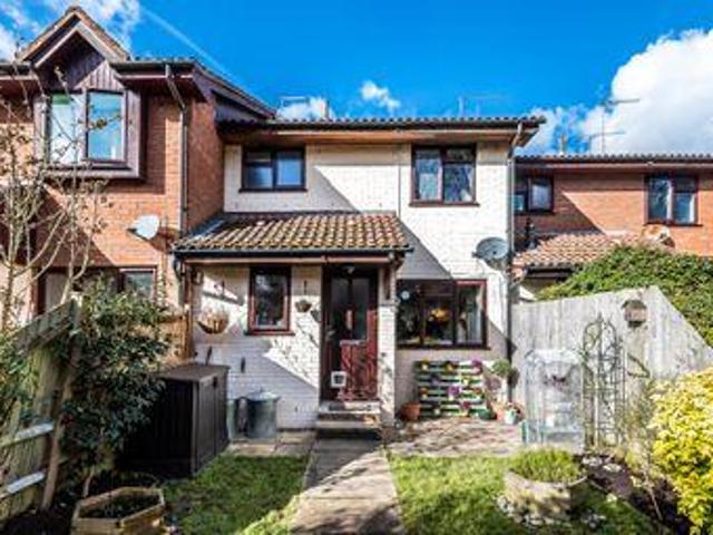 House for sale in Pachesham Park, Surrey