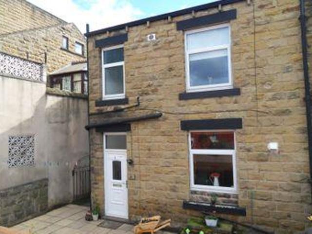 House for sale in Batley, West Yorkshire