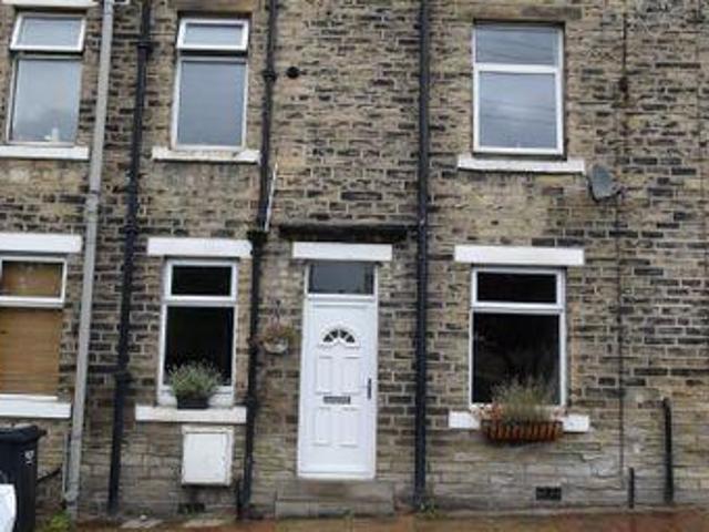 House for sale in Halifax, West Yorkshire