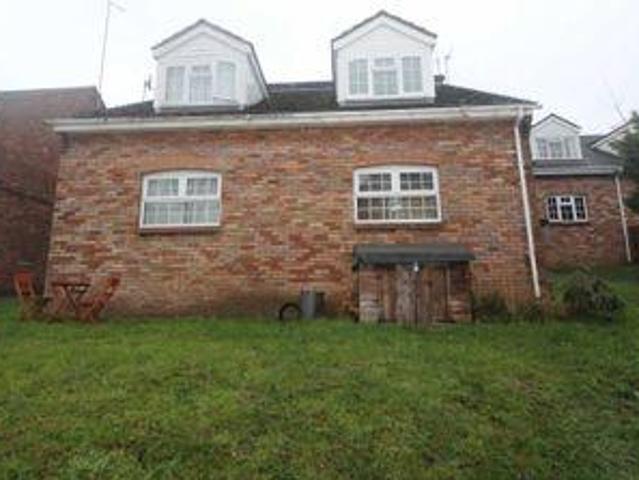 House for rent in Pouchen End, Hertfordshire