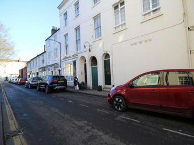 House for rent in Green Close, Warwickshire