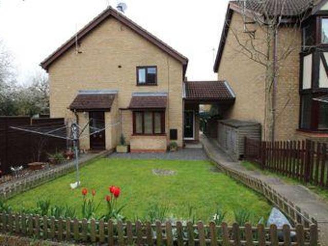 House for rent in Pouchen End, Hertfordshire