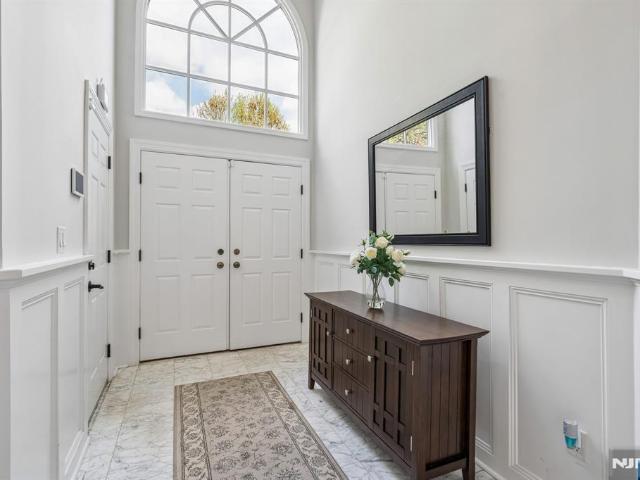 Townhouse for sale in Caldwell, New Jersey