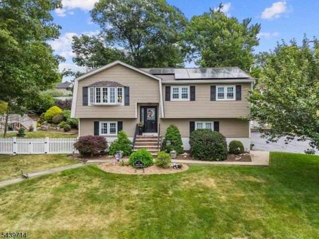 House for sale in Glasser, New Jersey