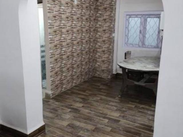 Property for rent in Madya