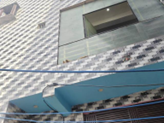 Flat for rent in Deri