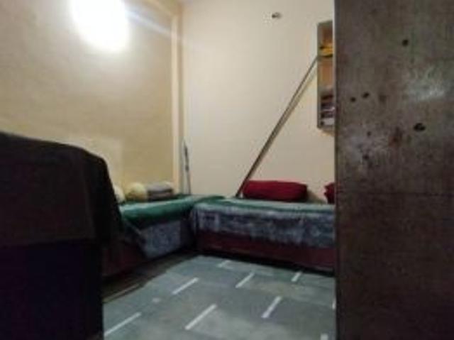 Property for rent in Madya