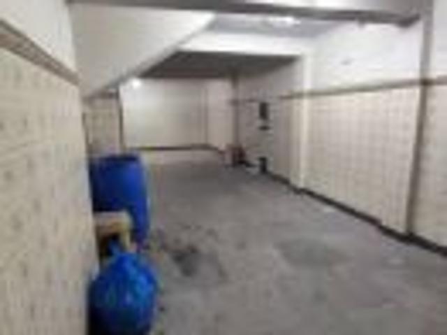 Property for rent in Deri