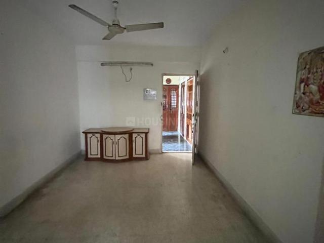 Flat for rent in Surat, Gujarat