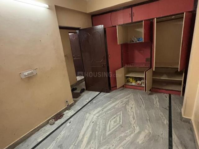 Flat for rent in Noida