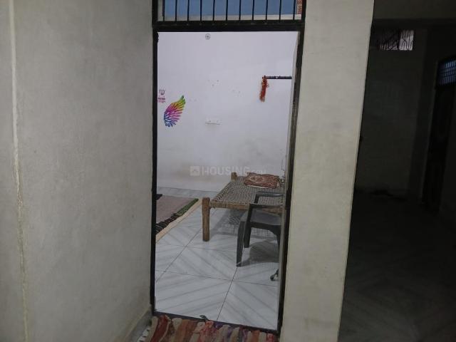 Flat for rent in Naubasta, Kanpur