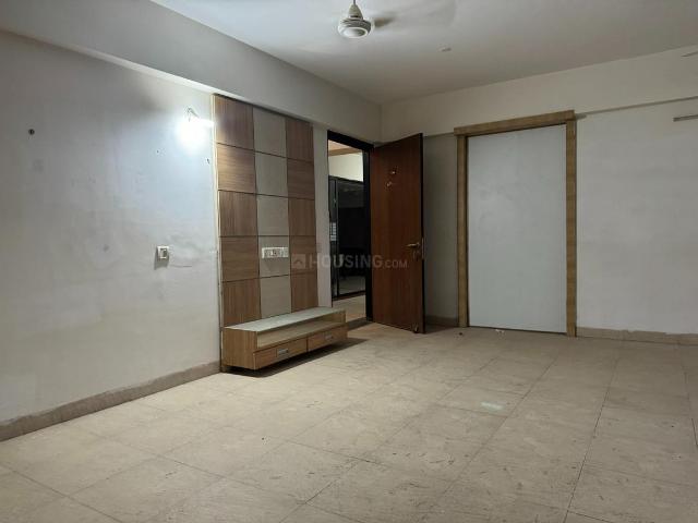 Flat for rent in Madya