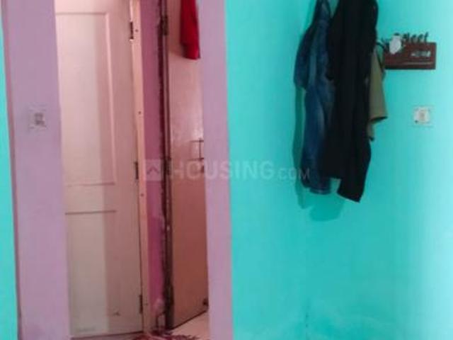 Flat for sale in North Delhi, Deri