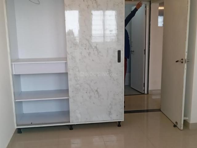 Flat for rent in South West Delhi, Deri