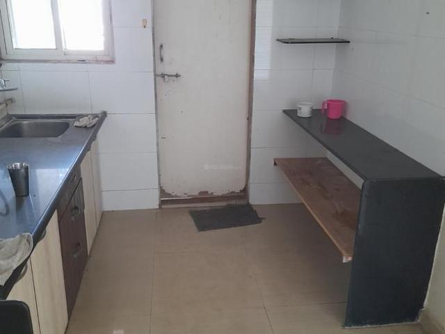 Flat for rent in Vapi, Gujarat