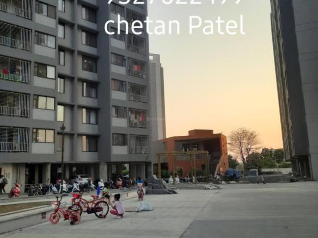 Flat for sale in Vapi, Gujarat