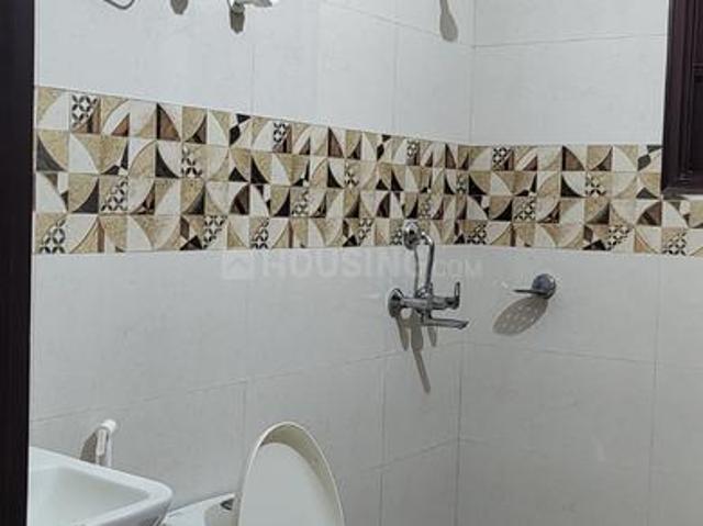 Flat for rent in South Delhi, Deri