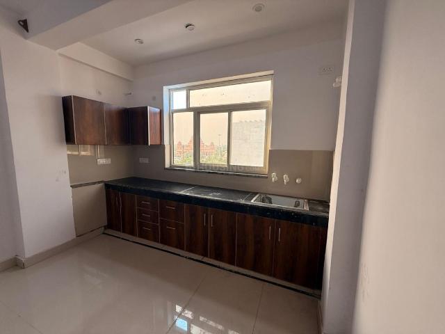 Flat for rent in South Delhi, Deri