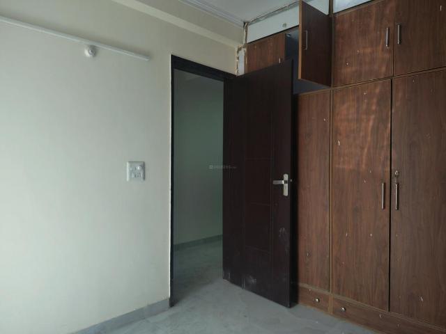 Flat for rent in South Delhi, Deri