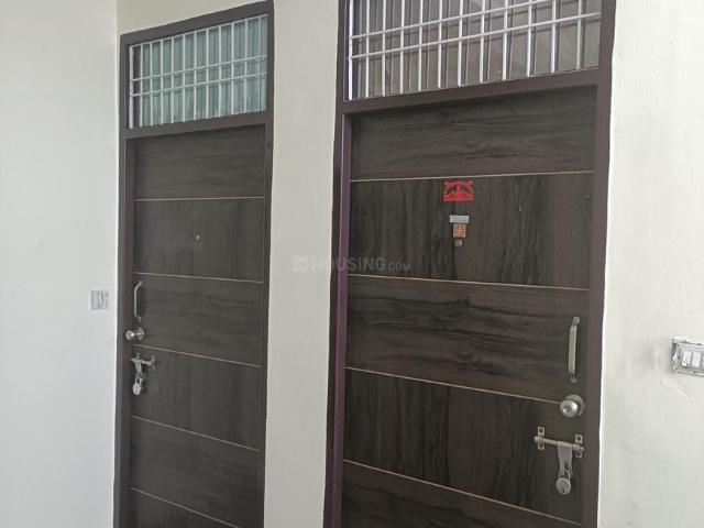 Flat for rent in South Delhi, Deri