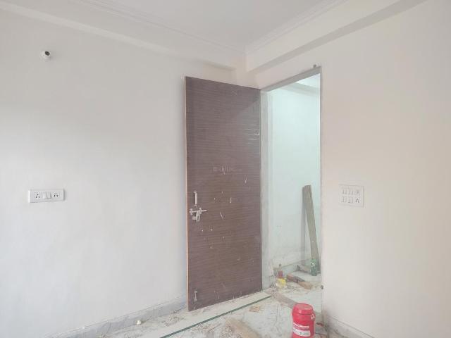 Flat for rent in South Delhi, Deri