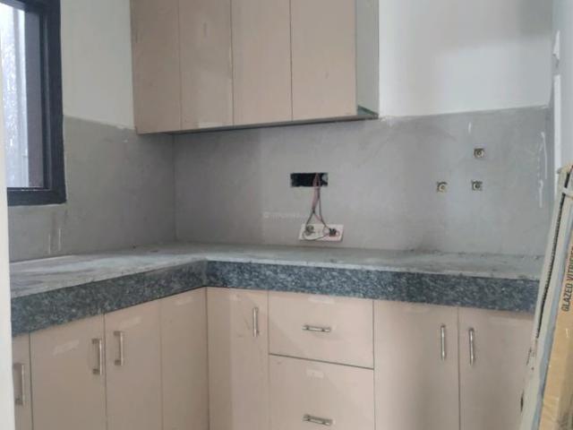 Flat for rent in South Delhi, Deri