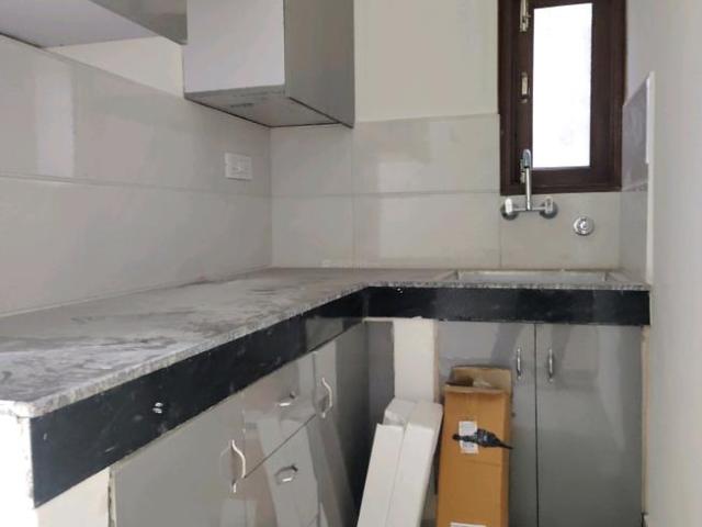 Flat for rent in South Delhi, Deri