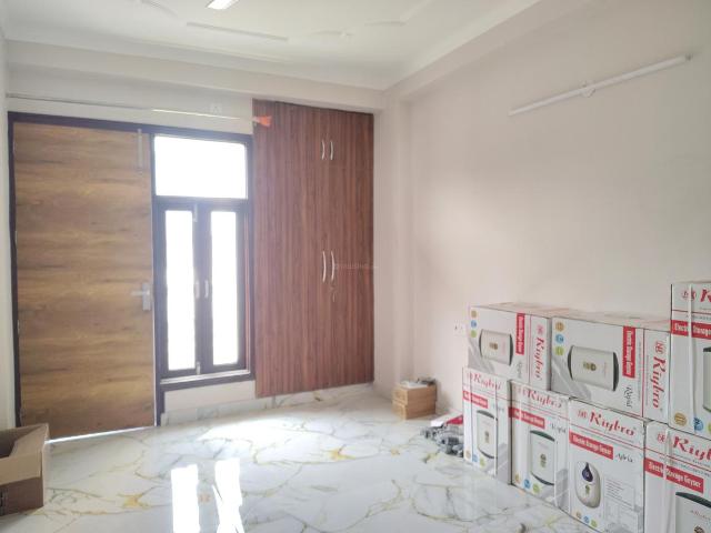 Flat for rent in South Delhi, Deri