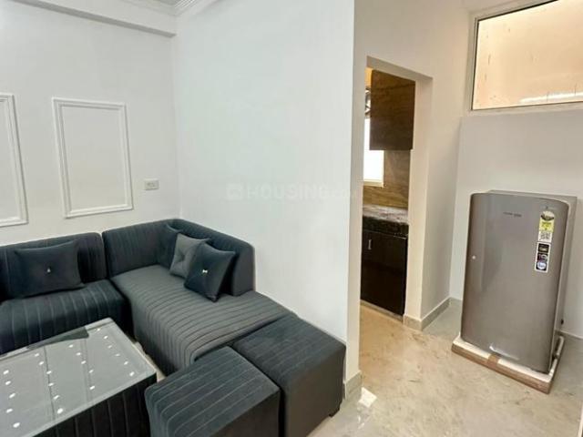 Flat for rent in South Delhi, Deri