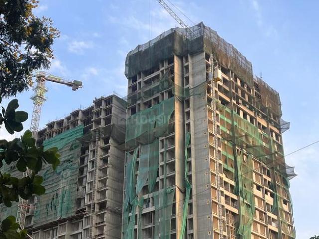 Flat for sale in Parel, Mumbai City District