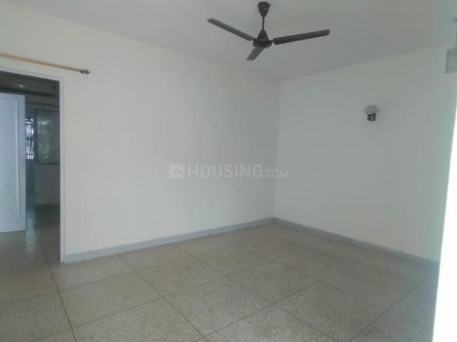 Flat for rent in Deri