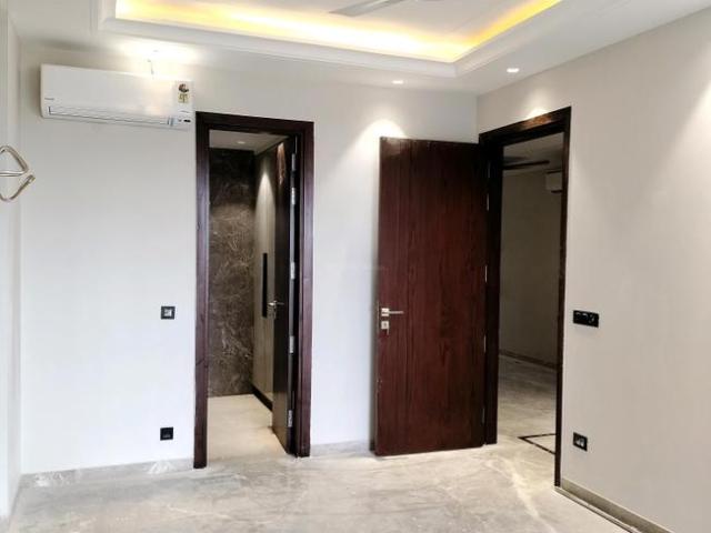 Flat for rent in Hariana